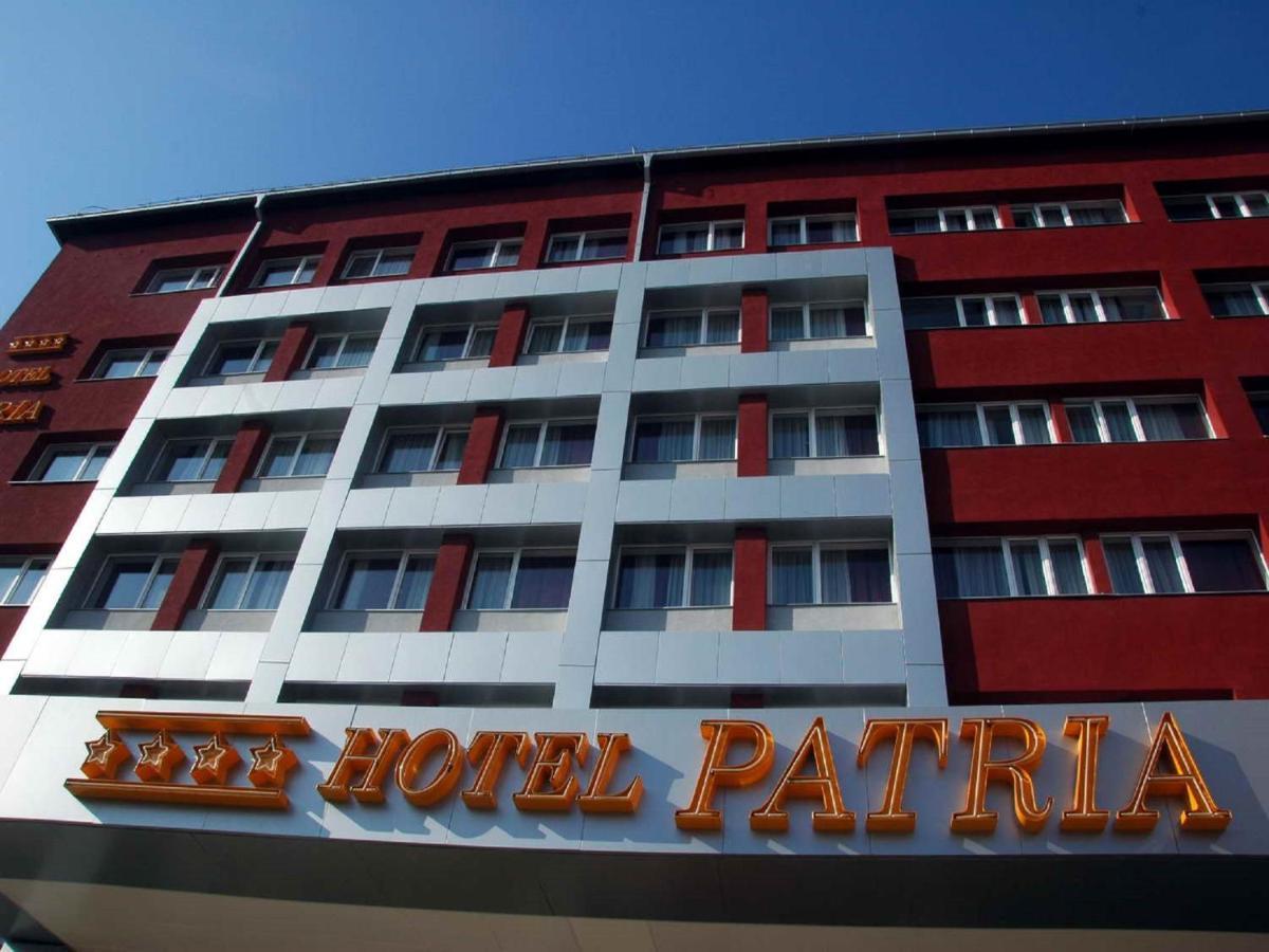 Hotel Patria Subotica Luaran gambar